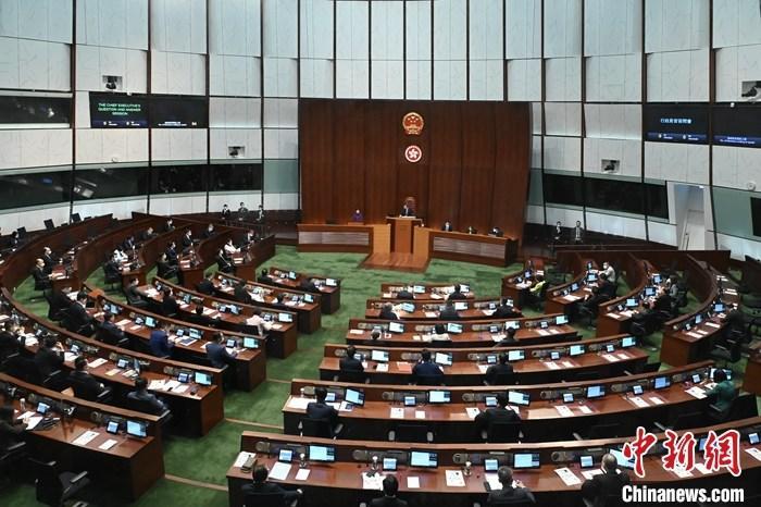 刘侃总领事会见香港立法会议员陈祖恒一行