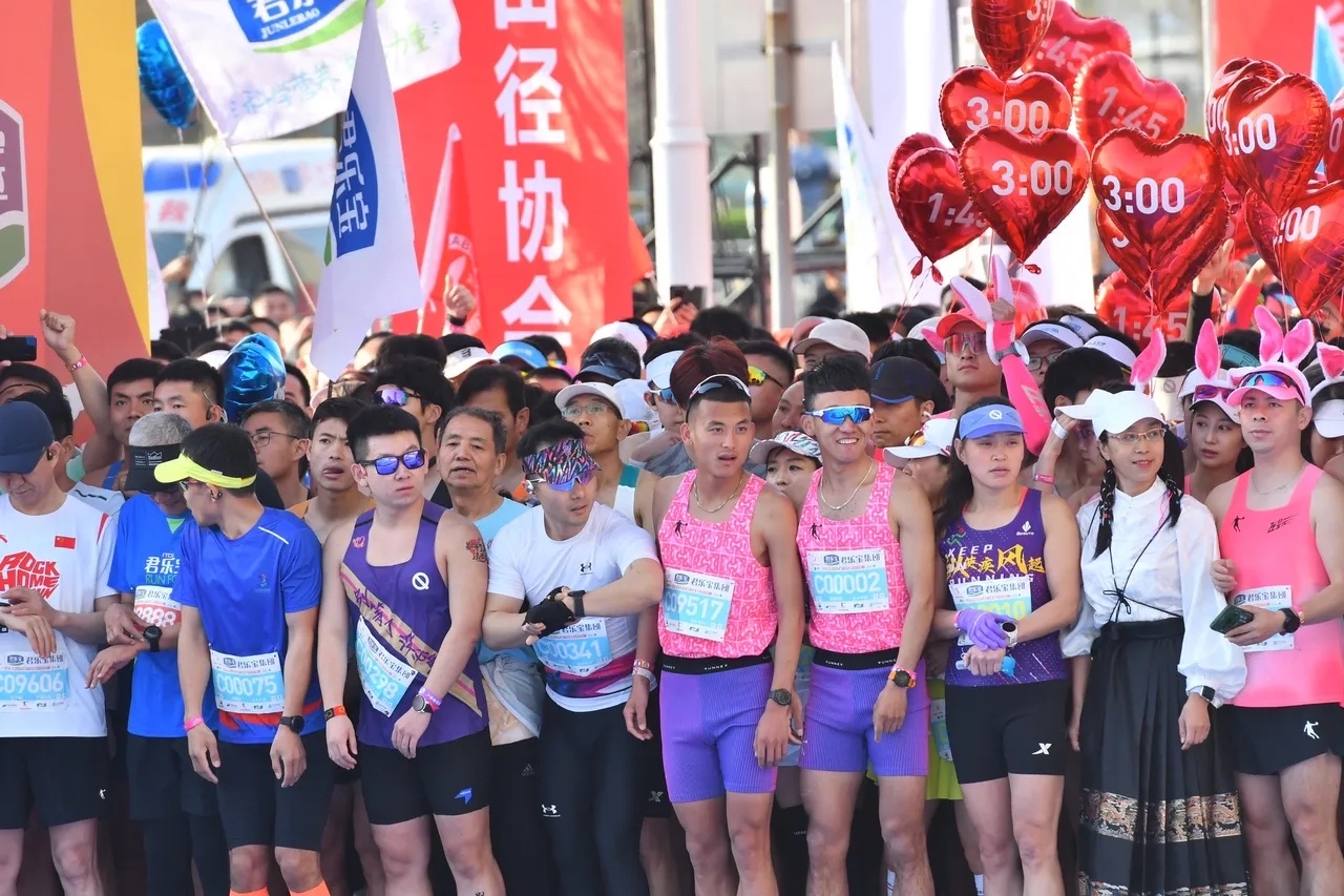 “市场正站在年度级别马拉松行情的起跑线上”