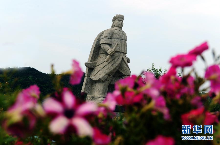 【历史镜鉴】 1800年的工人们，在想什么?