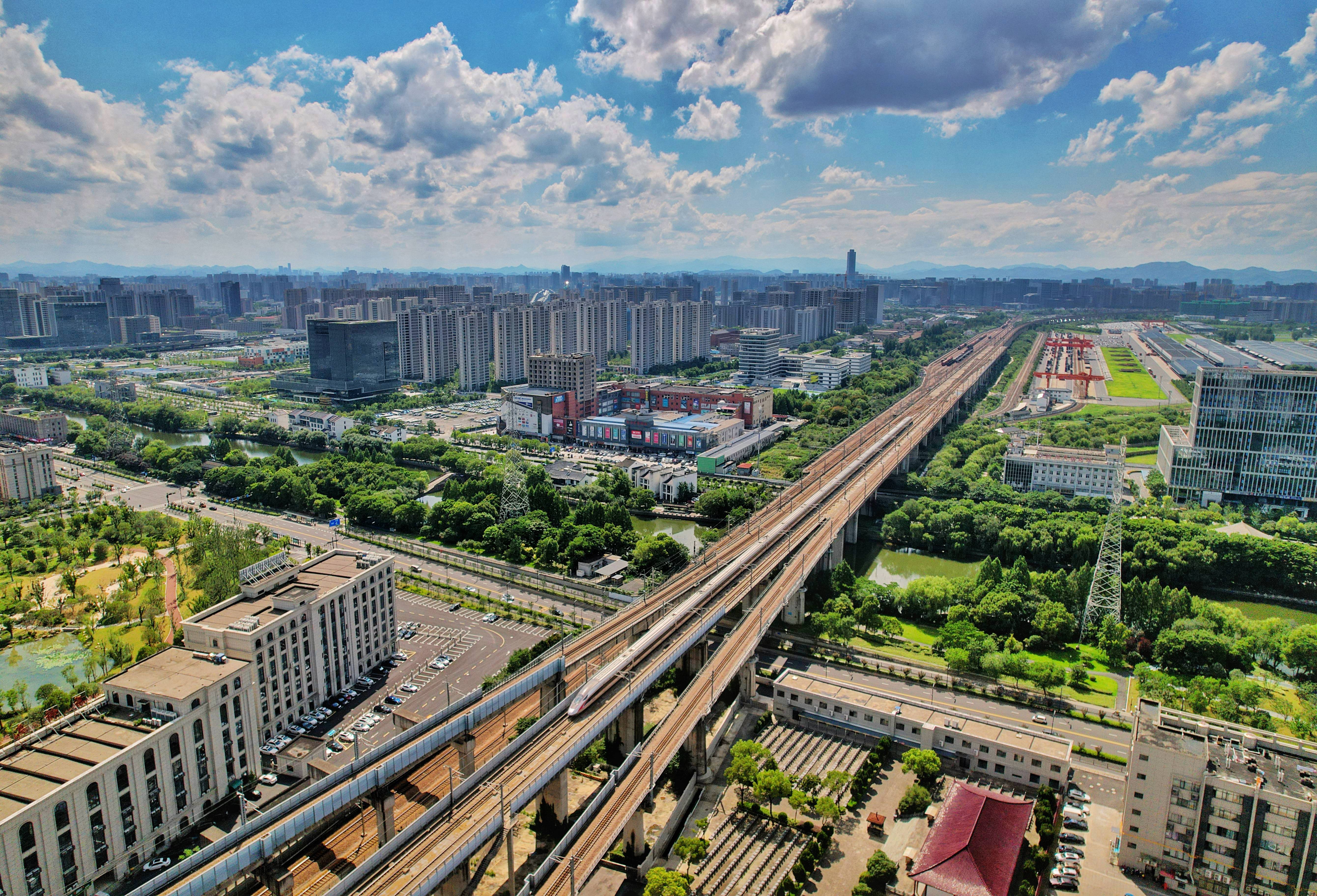 2024年深圳铁路客流达1.66亿人次