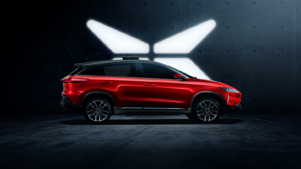 地平线与小鹏：中国技术“武装”大众