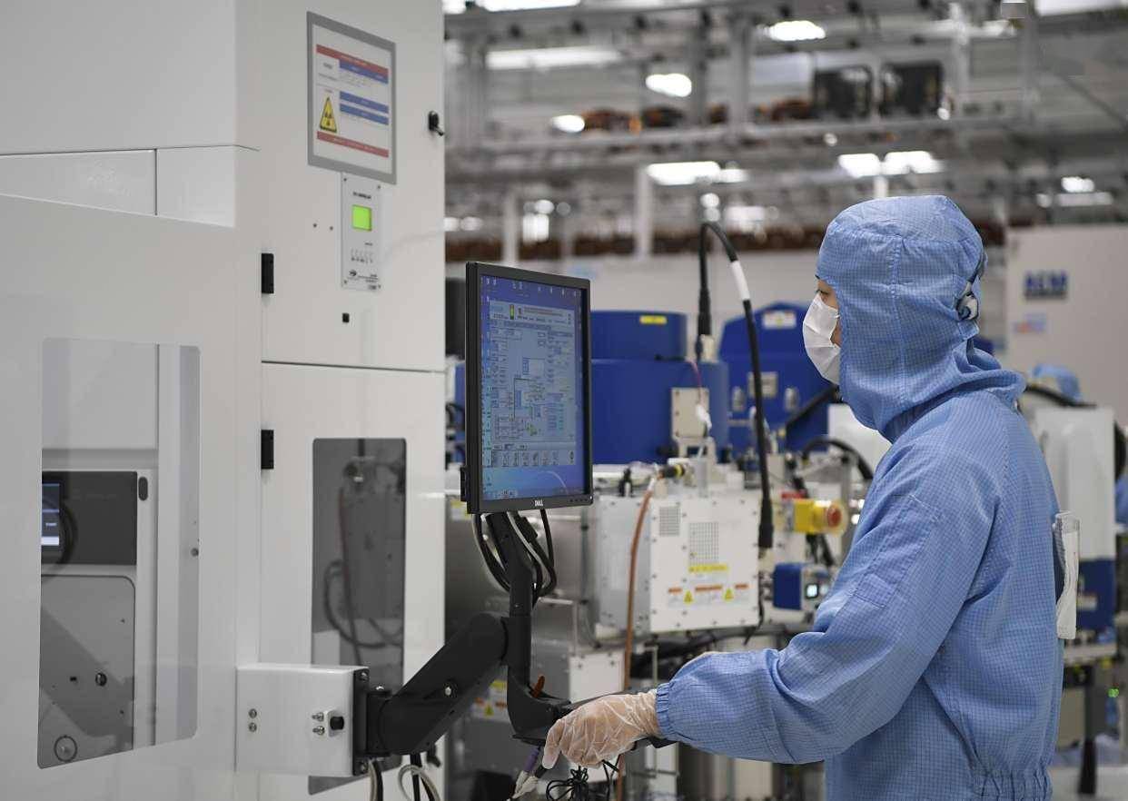 1000亿美元！巨头宣布：打造全球最先进的存储芯片工厂！